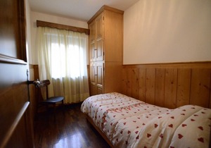 Cà Vallesella B: apartment 3 beds near the centre with wifi