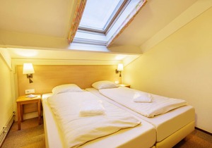 Cabin ∙ 4 bedrooms ∙ 8 guests