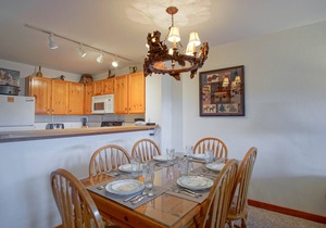 Camp 4 #2: 2 Bedrooms, 2.5 Baths: Slope Side, Gas Fireplace.