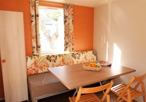 Camping La Bergerie Plage **** - 2-room Océane mobile home for 2 people