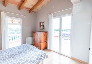 Can Flores FLAT 3 » apartment in private villa with pool close to the beach