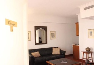 Candia House