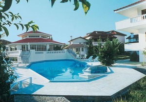 Candia House