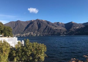 Carate 16 apartment with balcony & lake view