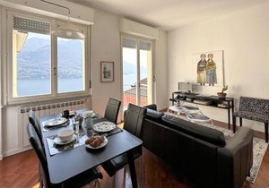 Carate 16 apartment with balcony & lake view