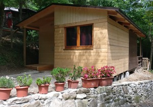 Caravan "Le Sorgenti - Chalet 42" with Mountain View & Private Garden