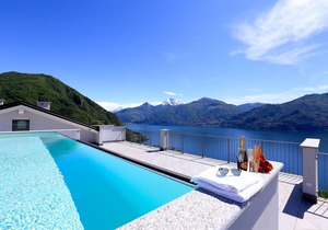 Casa Laura Apt. 2, Plesio, Italy
