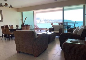 CASA MAR AZUL CON PLAYA
