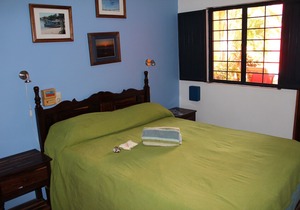 Casa Mar Y Sol Is Comfortable Secure With Pool. Close To Beach And Restaurant