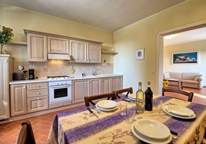 Casa Rossa 6 - Apartment with swimming pool