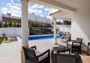 Casa Vela by OCvillas