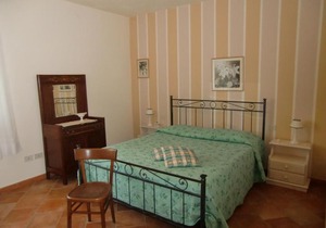 CASE&COLLINE Pozzo 3