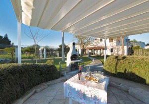 Casina Farnarari by BarbarHouse