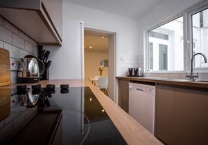 Celebrity Apartments Brighton, Powis Square