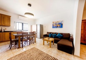 Central 3 Bedroom Entire Apartment Msida