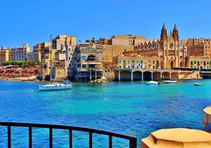 Central Apartment in St Julian's, Perfect for Families