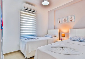 central flat in town square