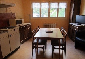 Centrally Located 2BR Apt with Free WiFi, Near Ski Lifts and Thermal Baths