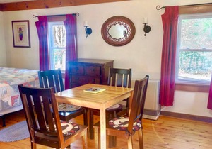 CH Adorable cottage in Franconia minutes from Cannon, Franconia Notch! Fire Pit, wifi, laundry