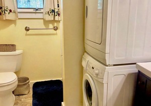 CH Adorable cottage in Franconia minutes from Cannon, Franconia Notch! Fire Pit, wifi, laundry