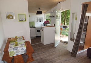 Chalet (1 of 6) at the edge of the river with heated pool near Biarritz