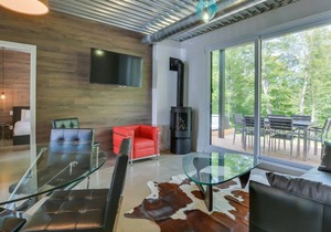 Chalet at Bel Air Tremblant Ideal for a family (4 children) Private Jacuzzi Bbq