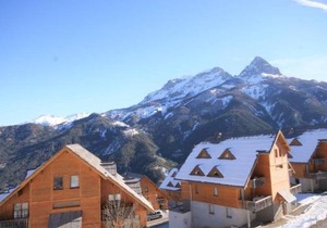 Chalet en bois avec 3 chambres à Pra Loup - FR-1-165A-47
