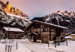 Chalet Etoile: lovely brand new four bedroom chalet