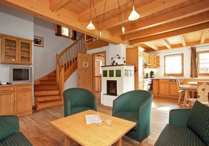 Chalet in Königsleiten near Ski Bus & Pool