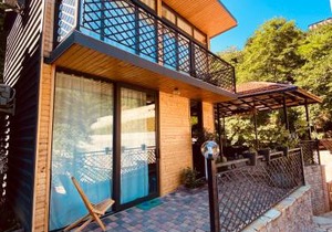 Chalet Kvariati