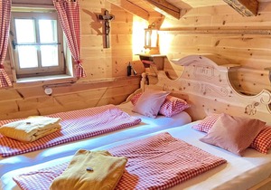Chalet near the lake in Asten