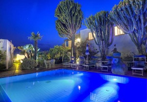 Chambre d'Hôtes ∙ 4 bedrooms ∙ 16 guests
