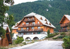 Charmant Chalet 6 Pers. avec Terrasse et Parking - Résidence Les Chalets de Praroustan, Pra Loup 1500 - FR-1-504-364