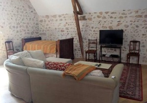 Charmante maison du 15e siècle avec jardin, au cœur d'un village médiéval - FR-1-489-29