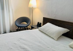 Charming 1-Bed Apartment in Porto Rafti