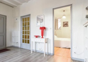 Charming and calm flat with parking at the heart of Béthune - Welkeys
