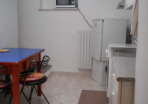 Charming and comfortable house between mountains and beaches. Welcome Pets