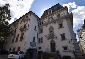 Charming apartment with balcony, wifi and pets allowed in Évian-les-Bains
