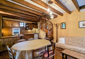 Charming Cottage Near Valençay Castle, 3 Beds, Garden, and Close to Beauval Zoo