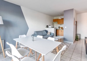 Charming flat with pool and parking in Touques nearby Deauville - Welkeys