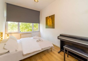 Charming Flat with Refreshing View in Kadikoy