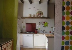 Charming Countryside Retreat with Heated Pool and Fireplace, Ideal for Nature Lovers!