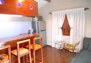 Charming House in Albion with Shared Pool