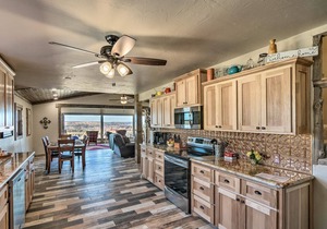 Charming Texas Home w/Stunning Canyon Views!