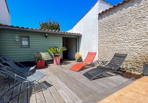 Charming two-storey village house with courtyard