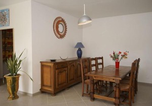 Chic Holiday Home in Pradons with Swimming Pool