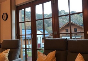 Christina 6 by SMR Rauris Apartments - inc Spa and near Gondola
