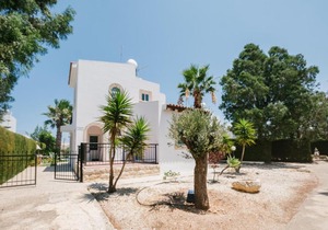 CHRYSANTHEMUM 3 BEDROOM VILLA