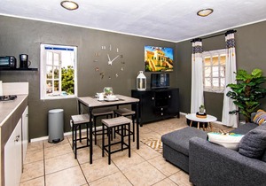 CityLife Apartments in historic Willemstad - 1 bedroom apartment - M