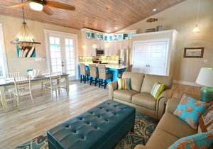 Coastal Chic with Premium Internet at Studio 589!